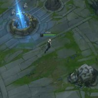 지금 이즈리얼 스킨 버그있어