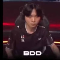 오늘 비디디 표정,,,,,