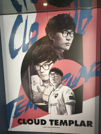 지금 종교행사 MT중인데 나이차가 최소 7살..