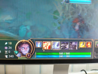 1렙이 스킬이 두개인 챔프가 있다?