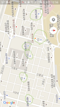 편의점 디게 붙어있당