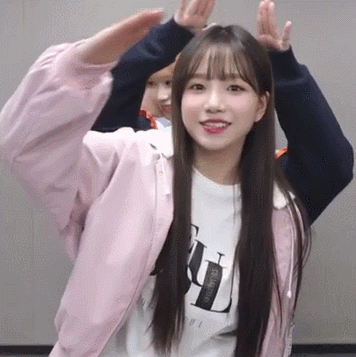vlive_photo_1590101142878.gif