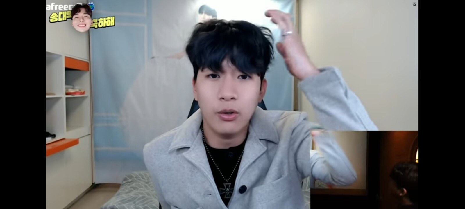 Screenshot_20200706-221356_YouTube.jpg