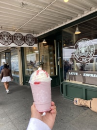 옵붕이 스타벅스 1호점왔다