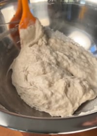 외국인이 만드는 한국식 핫도그