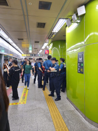 실시간 합정역 6호선 사건 터짐