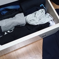 ㅈ됨 졸사 옷 우쩨 입어야함???