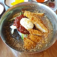 자주가는 냉면집이 있는데