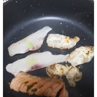 아빠 오늘 월급이라 초밥 사왔어