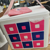 헤헷 선물받은거 픽업하고 점심 사는중