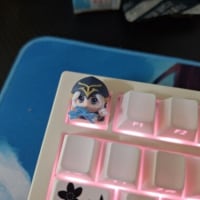 한 달 전엔 이뻤는데