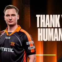 결국 쫓겨난 휴머노이드