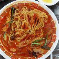 저녁먹는다 오늘 비 너무 오네