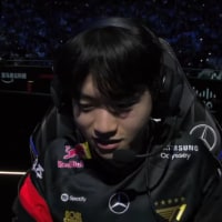 케리아가 옷을 벗은 타이밍