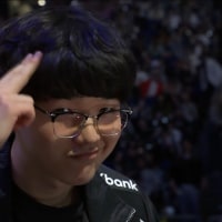 '현 lck 1등 탑솔러'