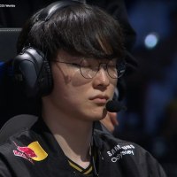 페이커 눈감았다