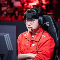 지금 보니 이번 월즈 곡 주인이 구마유시 같다