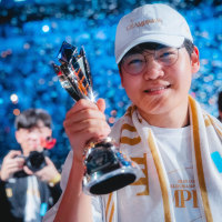 구마유시 월즈 스킨 후보