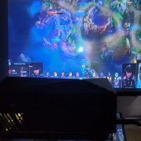 창고에 쳐박혀있던 빔 프로젝터 찾았음