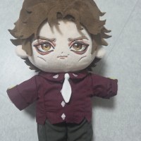 빅토르 인형옷 잘보니까