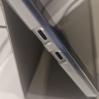 학원태블릿 구멍이 두개임