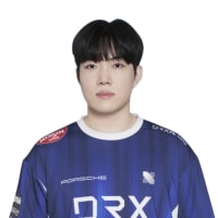 ???리치선수..지는 거에요?