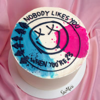 생일케이크 정햇다