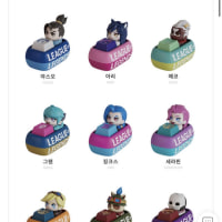Have you seen the LoL keycaps?