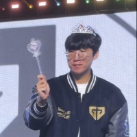 카와이다케쟈다메데스까? ><